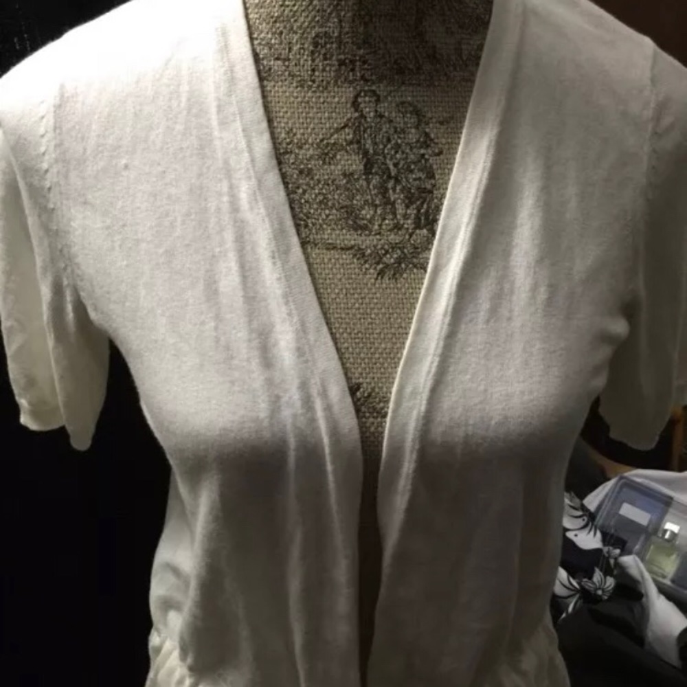 Gap short sleeve cardigan Sz. XS